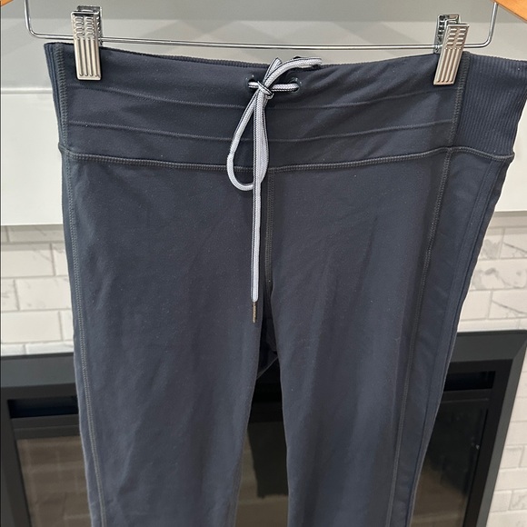 Athleta Charcoal grey Leggings pants with Drawstring - Picture 2 of 4